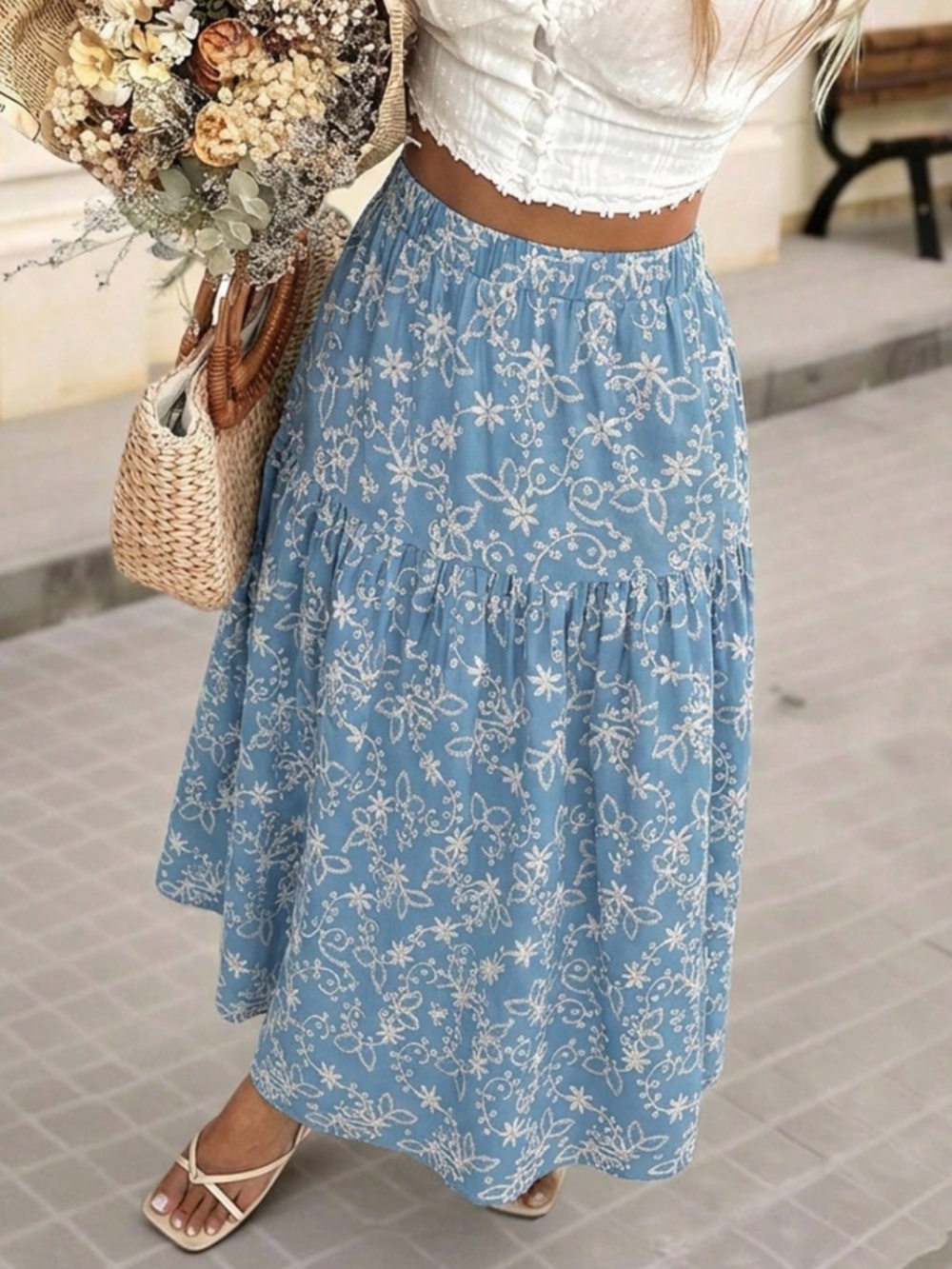Boho Floral Print Stretchy Waist Maxi Skirt   - Picture 3 of 3